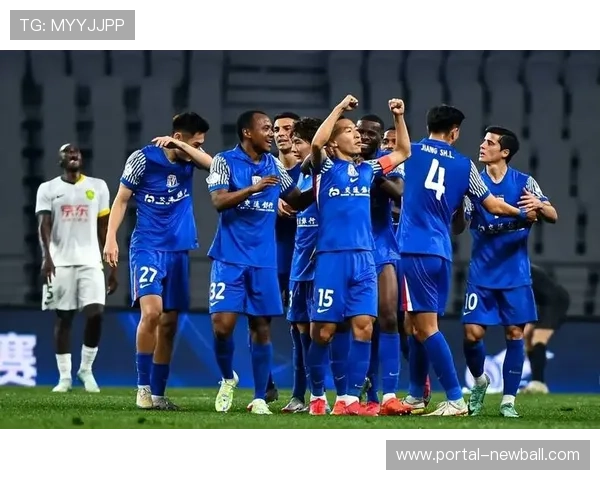 球迷冲突致比赛中断，德比战安保措施升级